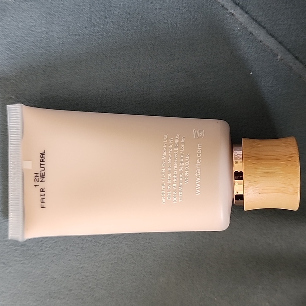 Tarte Amazonian clay foundation